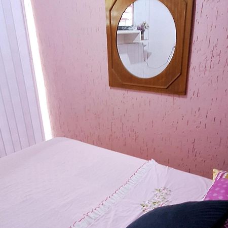 Kitnet K1 Em Torres-Rs - Na Mais Bela Praia Gaucha - Cozinha - Banheiro - Ar Condicionado - Smart Tv 32' - Wi-Fi - Anfitria Superhost No Bnb Eksteriør bilde
