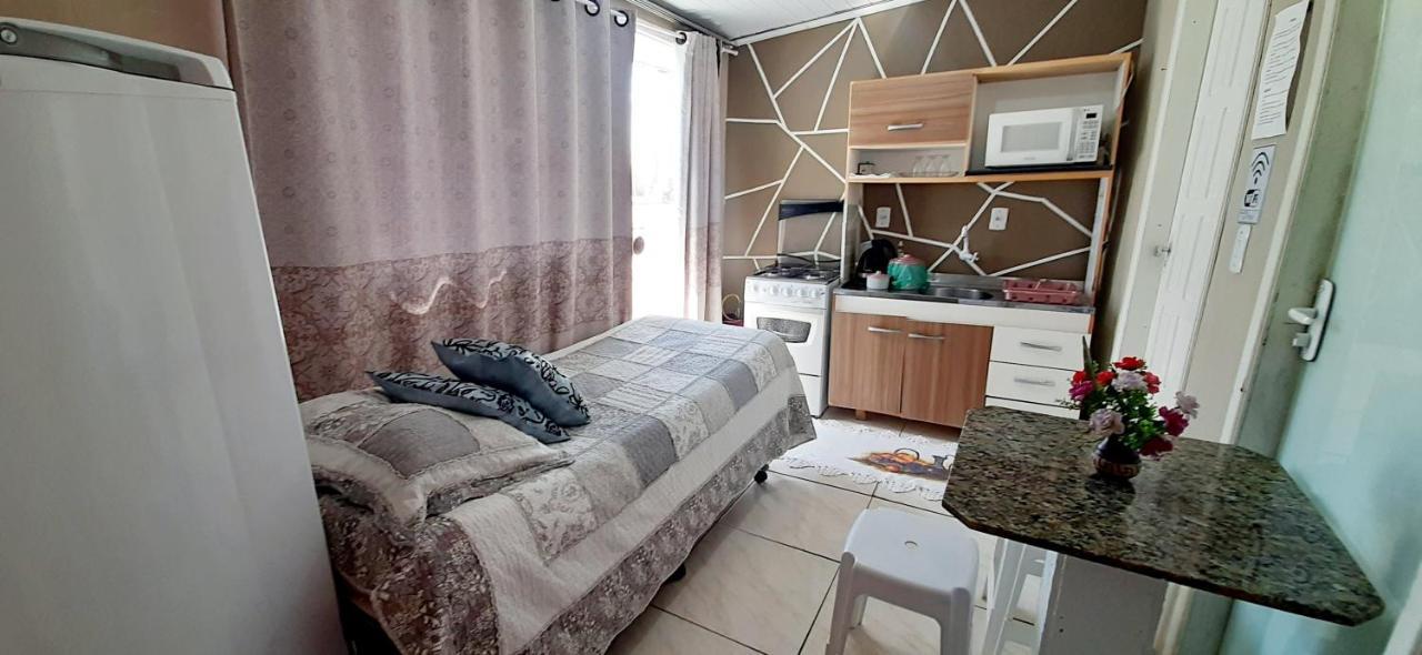 Kitnet K1 Em Torres-Rs - Na Mais Bela Praia Gaucha - Cozinha - Banheiro - Ar Condicionado - Smart Tv 32' - Wi-Fi - Anfitria Superhost No Bnb Eksteriør bilde