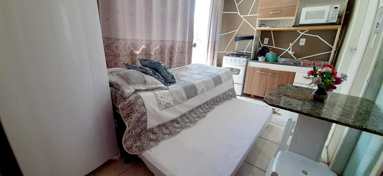 Kitnet K1 Em Torres-Rs - Na Mais Bela Praia Gaucha - Cozinha - Banheiro - Ar Condicionado - Smart Tv 32' - Wi-Fi - Anfitria Superhost No Bnb Eksteriør bilde