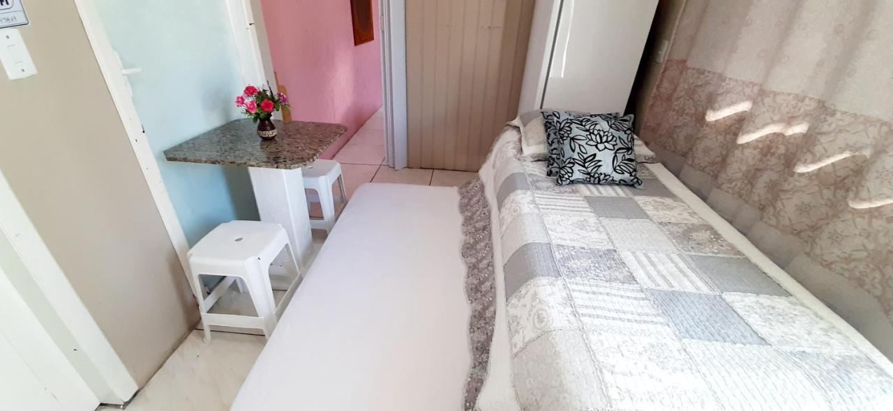 Kitnet K1 Em Torres-Rs - Na Mais Bela Praia Gaucha - Cozinha - Banheiro - Ar Condicionado - Smart Tv 32' - Wi-Fi - Anfitria Superhost No Bnb Eksteriør bilde